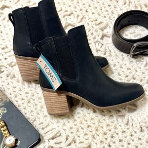 Toms Black Chelsea Ankle Booties with Stacked Tan Heel